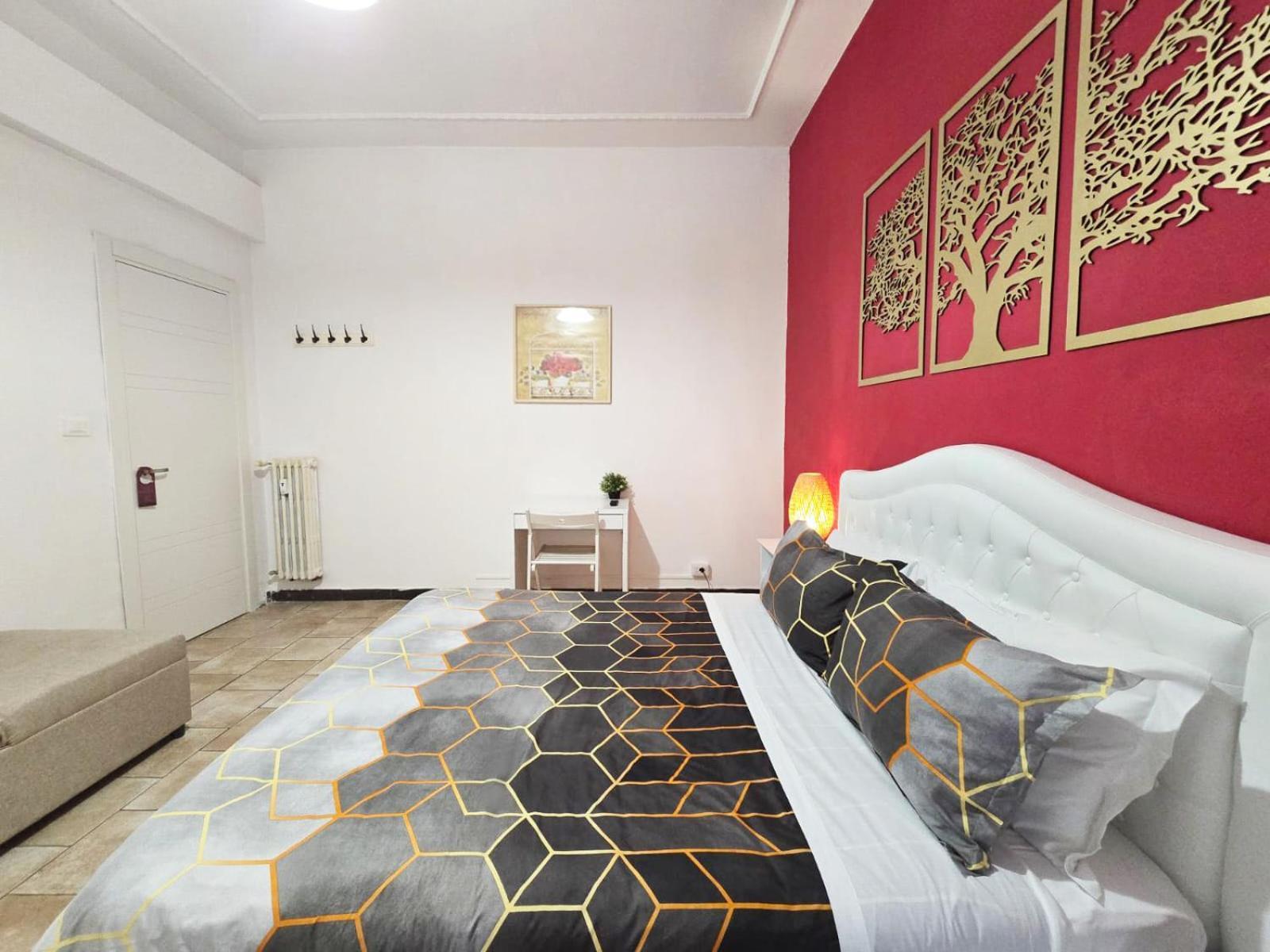 Hosting Flats Guesthouse Rome Bagian luar foto
