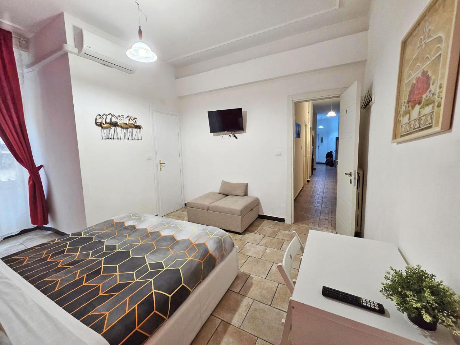 Hosting Flats Guesthouse Rome Bagian luar foto