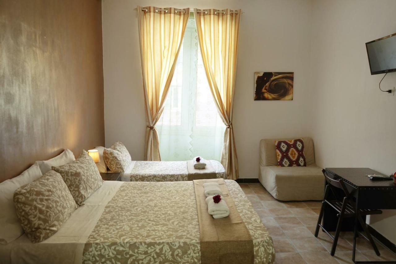 Hosting Flats Guesthouse Rome Bagian luar foto